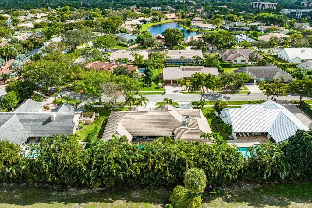 3765 Kings Way Boca Raton FL 33434