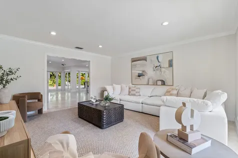 3765 Kings Way Boca Raton FL 33434