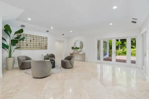 3765 Kings Way Boca Raton FL 33434