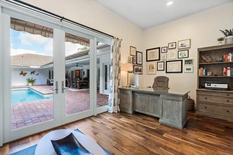 3765 Kings Way Boca Raton FL 33434