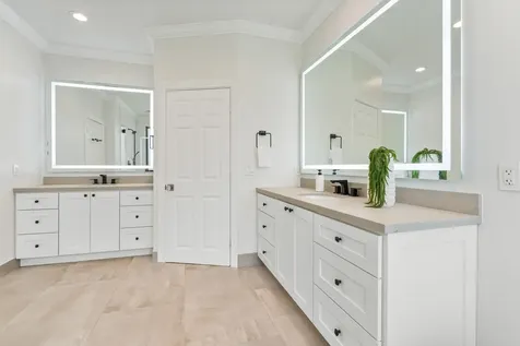 3765 Kings Way Boca Raton FL 33434