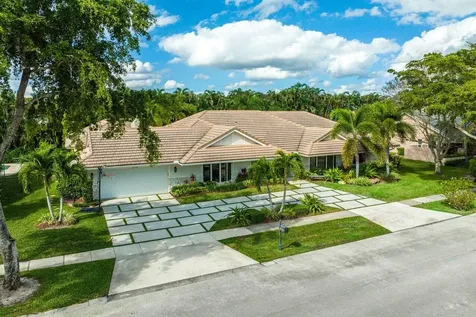 3765 Kings Way Boca Raton FL 33434