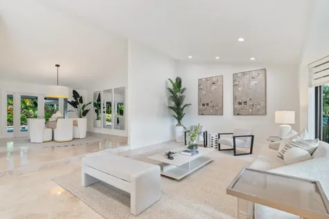 3765 Kings Way Boca Raton FL 33434