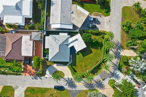 2000 SE 26th Avenue Fort Lauderdale FL 33316