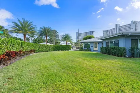 2000 SE 26th Avenue Fort Lauderdale FL 33316