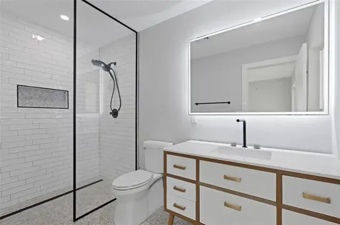 2000 SE 26th Avenue Fort Lauderdale FL 33316