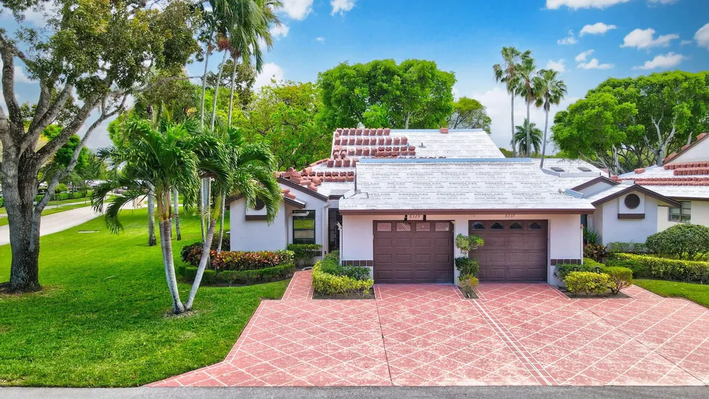 6329 Royal Manor Circle Delray Beach FL 33484