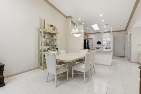 6329 Royal Manor Circle Delray Beach FL 33484
