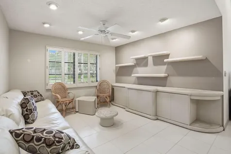 6329 Royal Manor Circle Delray Beach FL 33484