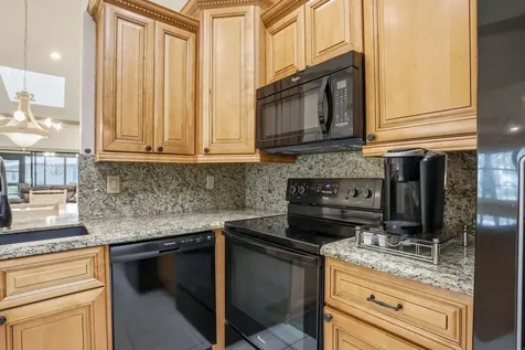 6329 Royal Manor Circle Delray Beach FL 33484