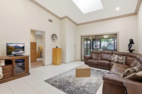 6329 Royal Manor Circle Delray Beach FL 33484