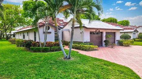6329 Royal Manor Circle Delray Beach FL 33484