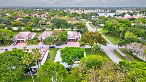 6329 Royal Manor Circle Delray Beach FL 33484