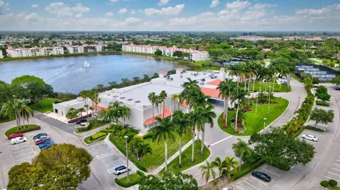 6329 Royal Manor Circle Delray Beach FL 33484