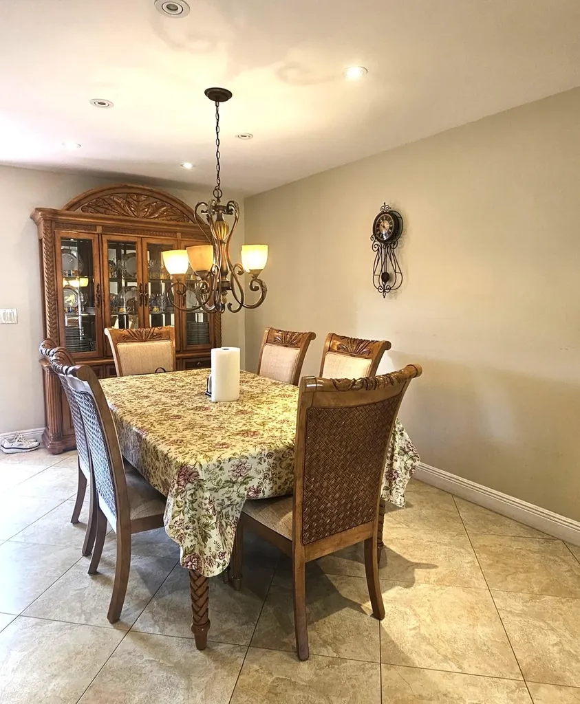 504 Davis Road Palm Springs FL 33461