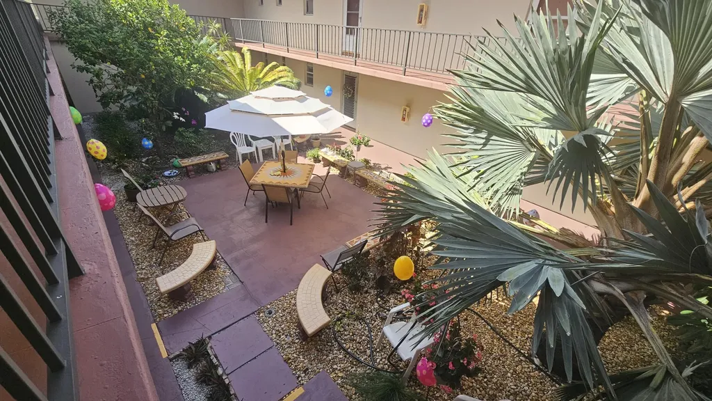 504 Davis Road Palm Springs FL 33461