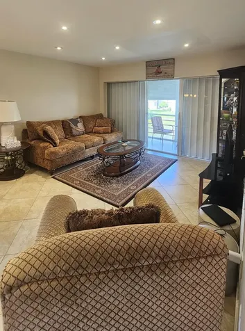 504 Davis Road Palm Springs FL 33461