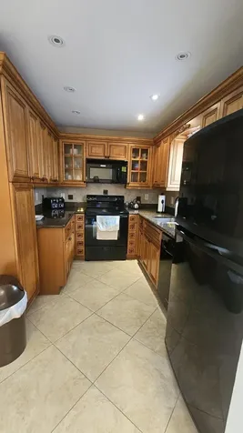 504 Davis Road Palm Springs FL 33461