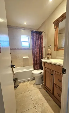 504 Davis Road Palm Springs FL 33461