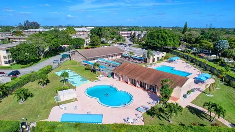 504 Davis Road Palm Springs FL 33461