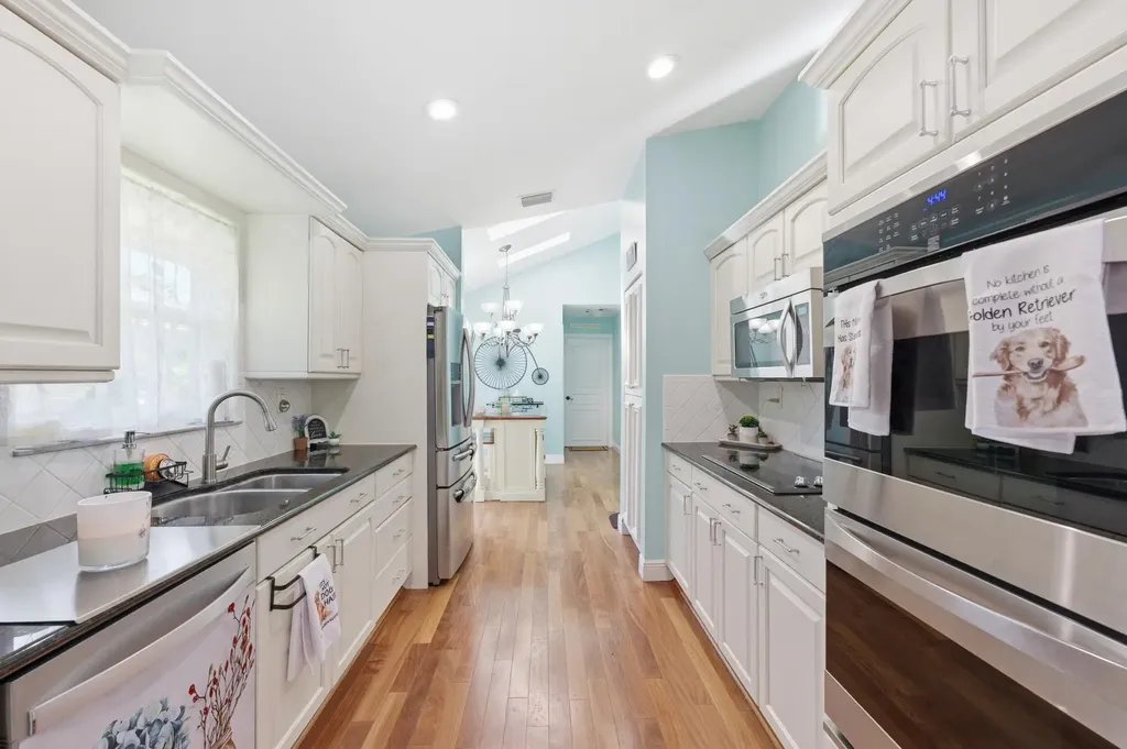 9924 NW 3rd Place Coral Springs FL 33071