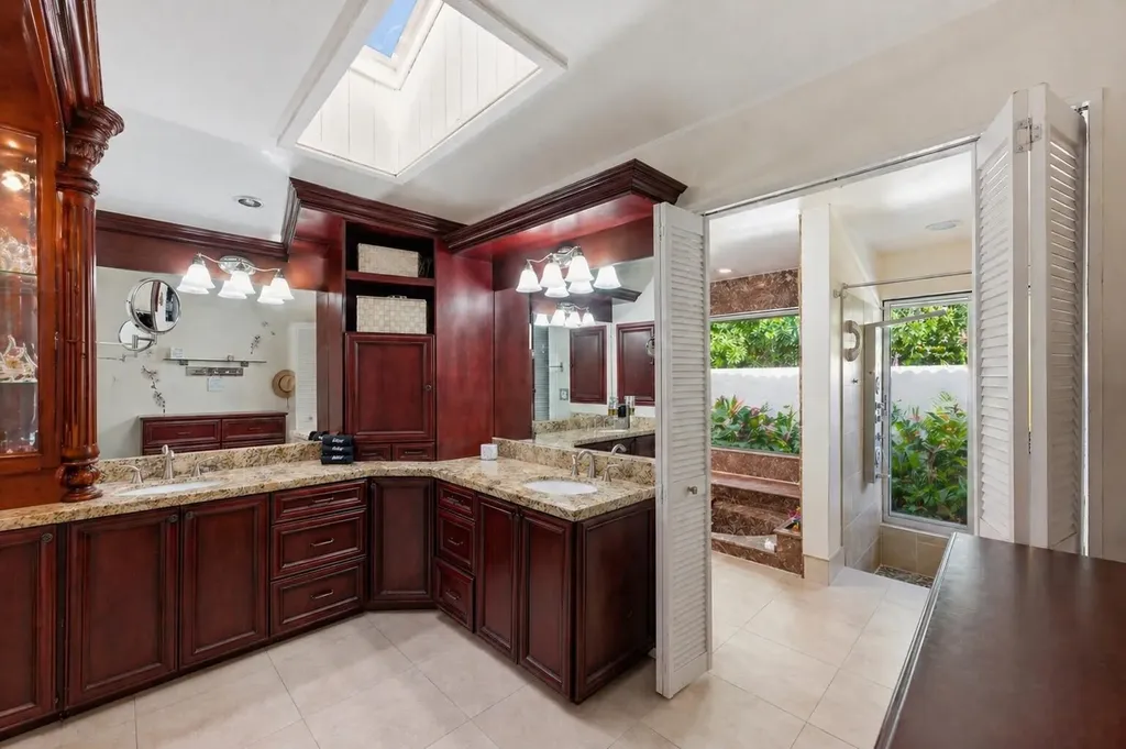 9924 NW 3rd Place Coral Springs FL 33071