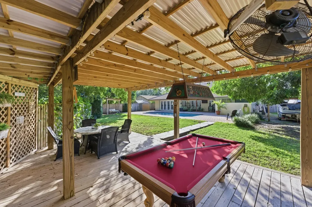 9924 NW 3rd Place Coral Springs FL 33071