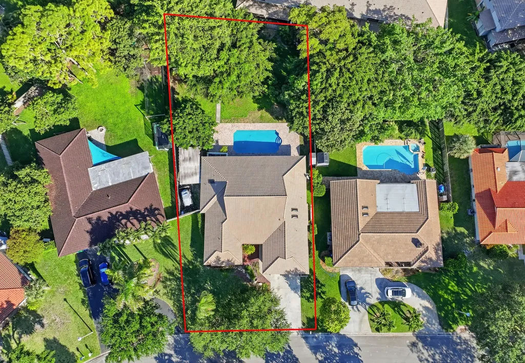 9924 NW 3rd Place Coral Springs FL 33071