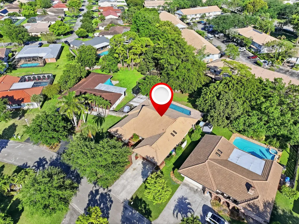 9924 NW 3rd Place Coral Springs FL 33071
