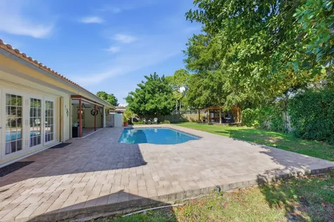 9924 NW 3rd Place Coral Springs FL 33071