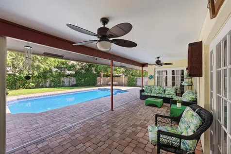 9924 NW 3rd Place Coral Springs FL 33071