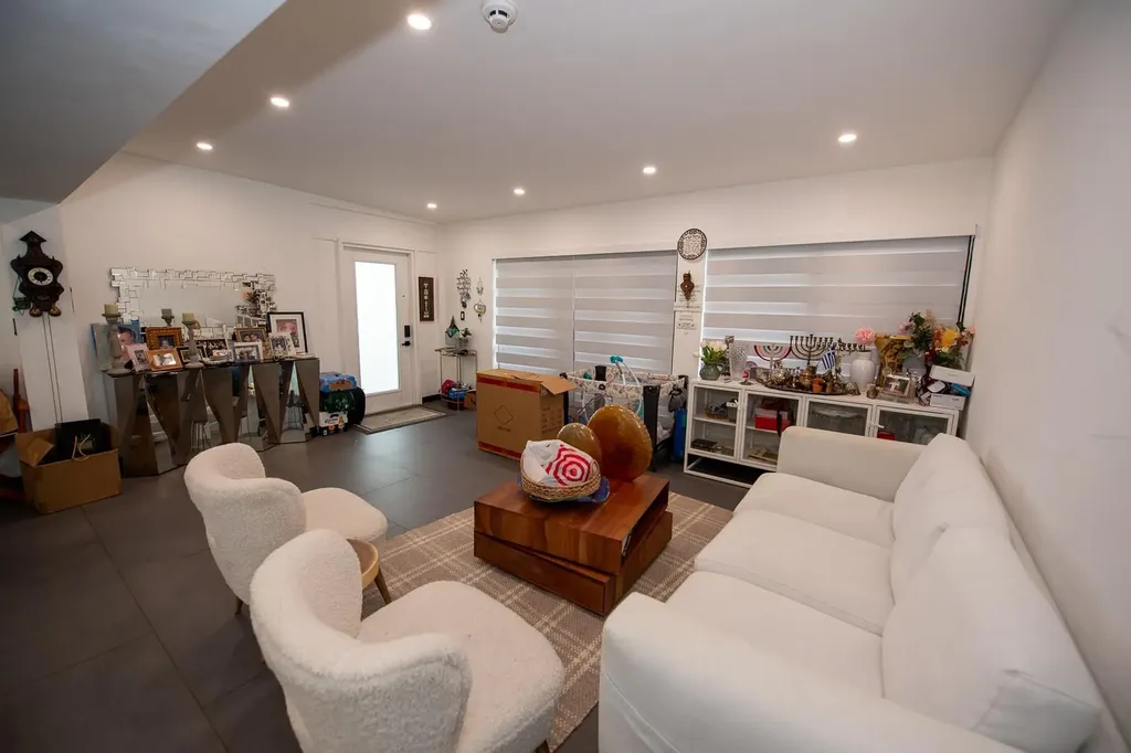 18560 NE 20th Court North Miami Beach FL 33179
