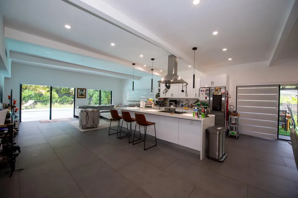 18560 NE 20th Court North Miami Beach FL 33179