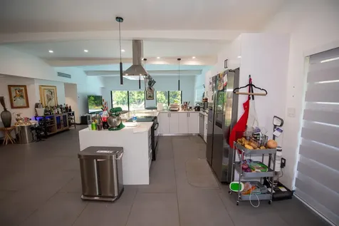 18560 NE 20th Court North Miami Beach FL 33179