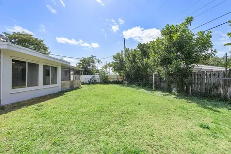 2160 NE 53rd Street Fort Lauderdale FL 33308