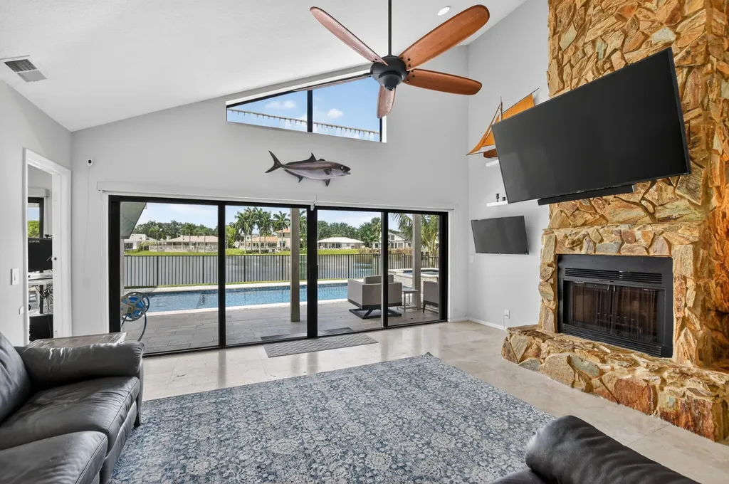 749 Camino Lakes Circle Boca Raton FL 33486
