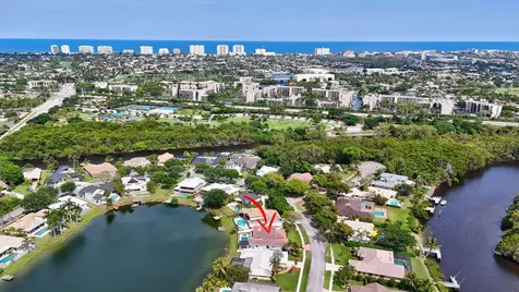 749 Camino Lakes Circle Boca Raton FL 33486