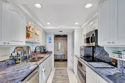 5550 N Ocean Drive Singer Island FL 33404
