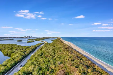 5550 N Ocean Drive Singer Island FL 33404