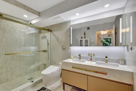 5550 N Ocean Drive Singer Island FL 33404