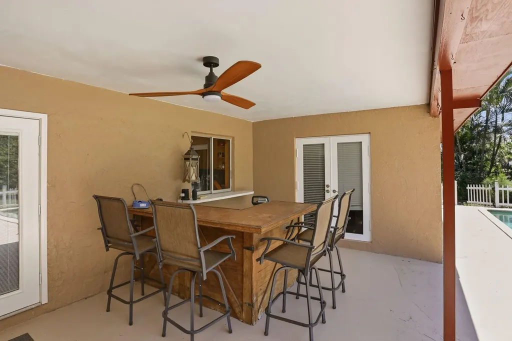 128 Barberton Road Lake Worth FL 33467