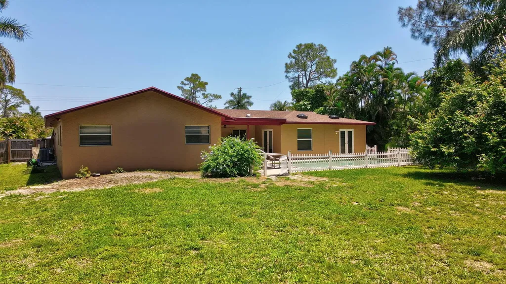128 Barberton Road Lake Worth FL 33467
