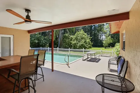 128 Barberton Road Lake Worth FL 33467