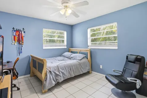 128 Barberton Road Lake Worth FL 33467