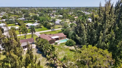 128 Barberton Road Lake Worth FL 33467