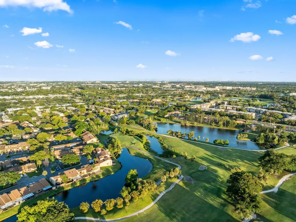 2142 SW 82nd Avenue Davie FL 33324