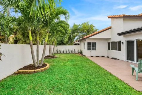 7674 Solimar Circle Boca Raton FL 33433