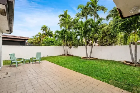 7674 Solimar Circle Boca Raton FL 33433