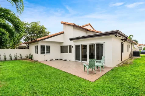 7674 Solimar Circle Boca Raton FL 33433