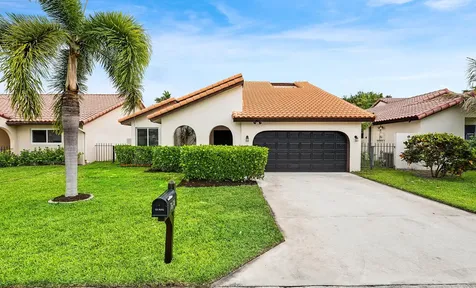 7674 Solimar Circle Boca Raton FL 33433